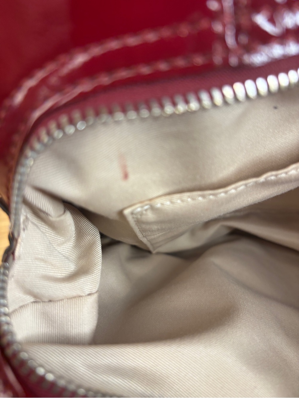 Vintage Coach Soho Deep Red Patent Leather Hobo Shoulder Bag w/Scarf 19703 - Picture 11 of 16